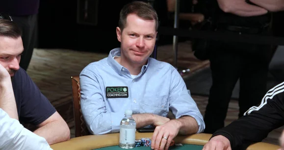 Estratégia de poker com Jonathan Little: "Evite esse grande erro"
