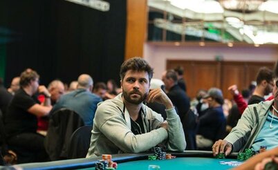 Vinicius Steves conquista 26º bracelete do Brasil na WSOP